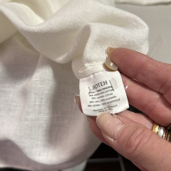 Boteh White Boho Blouse with Cream Embroidery Detail Size 0(XS/S) - Picture 9 of 11